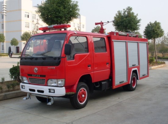 東風(fēng)銳鈴水罐/泡沫消防車(chē)